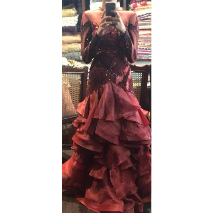 Gavin Mcgill Gown-Hover-Image