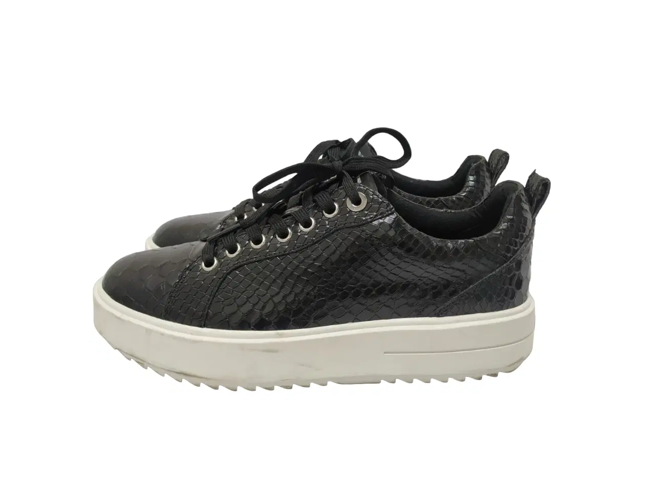 Size 6 - Michael Kors Emmett Snake Embossed Leather Sneaker