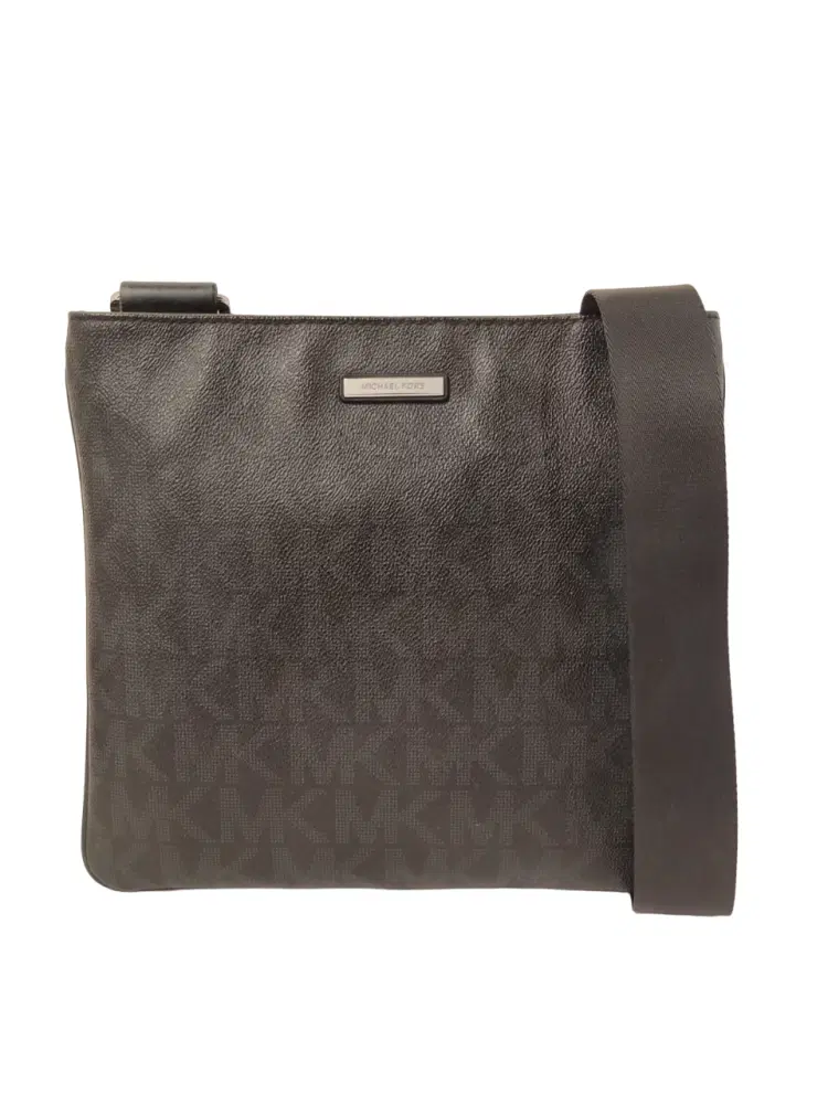 Michael Kors Mens Jet Set Flat Crossbody Bag-Hover-Image