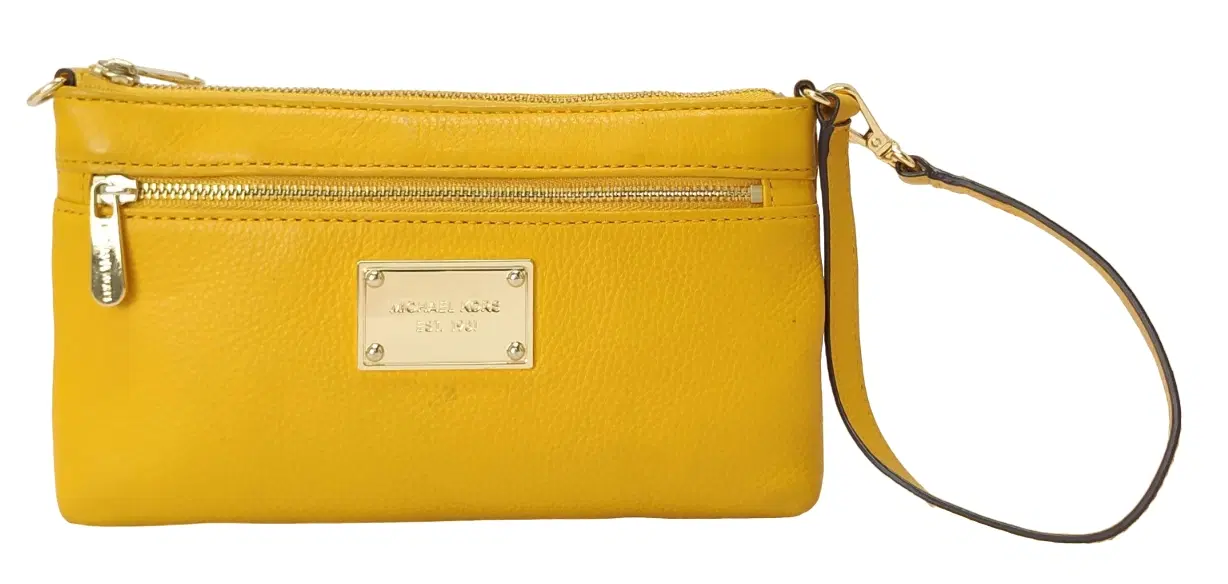Michael Kors Jet Set Item Large Leather Wristlet
