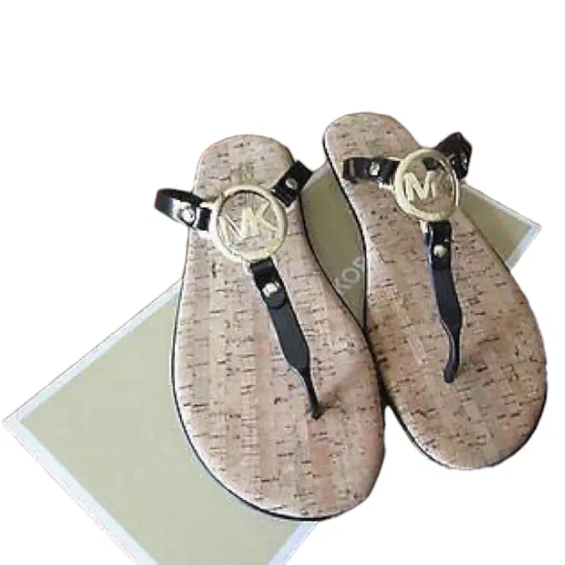 Michael Kors Black Thong Slippers | Luexpolis.com