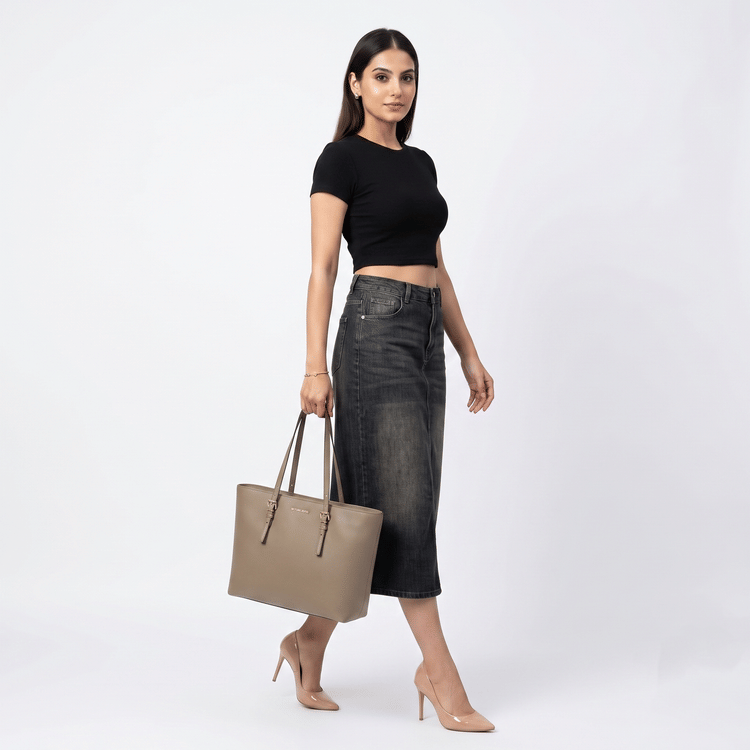 Michael Kors Quinn Large Top-Zip Tote Bag-Hover-Image