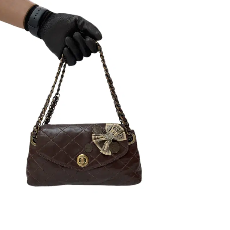 Moschino Quilted Twist Lock Shoulder Bag