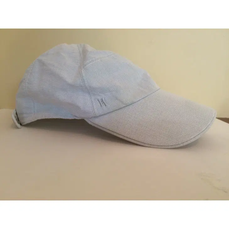 White Hermes Cap