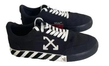 Off White Low Vulcanized Arrows Logo Sneakers-Hover-Image