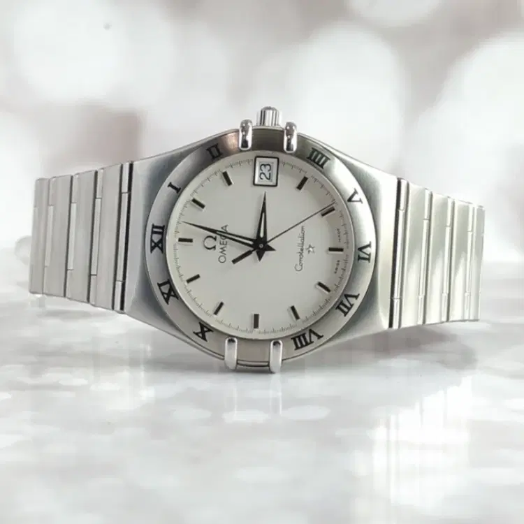 Omega Constellation Steel Quartz 35.5MM-Hover-Image