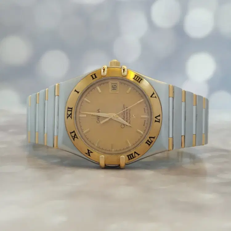 Omega Constellation Automatic Champagne 35.5MM-Hover-Image