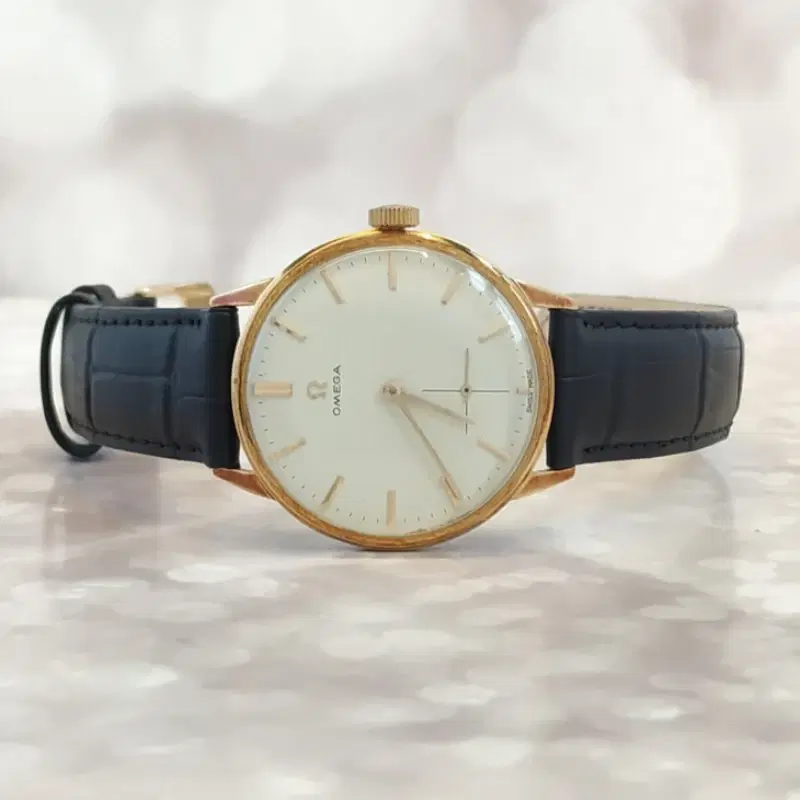 Omega 35MM Manual Wind 18k Gold