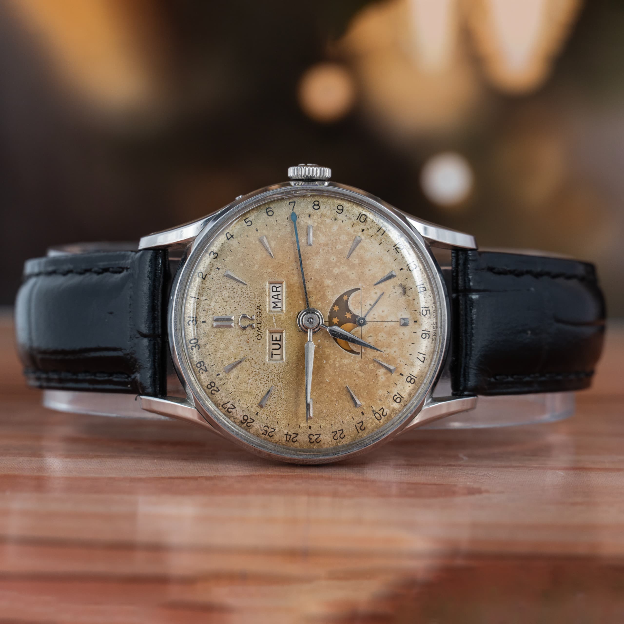 Omega Moon Phase 34 MM Triple Calendar Stainless Steel Manual Winding Watch Ref. No 2471/1