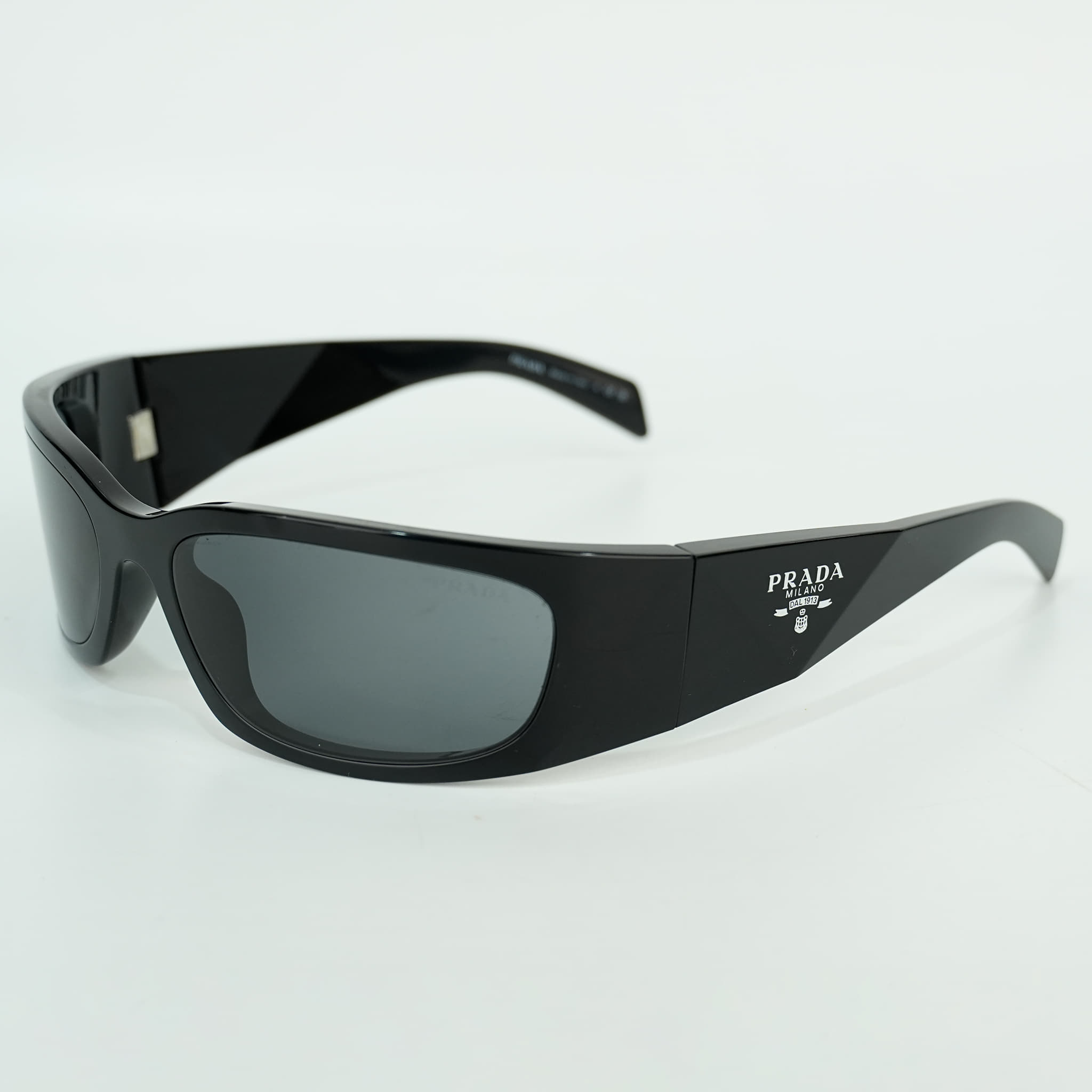 main-slider-image-1