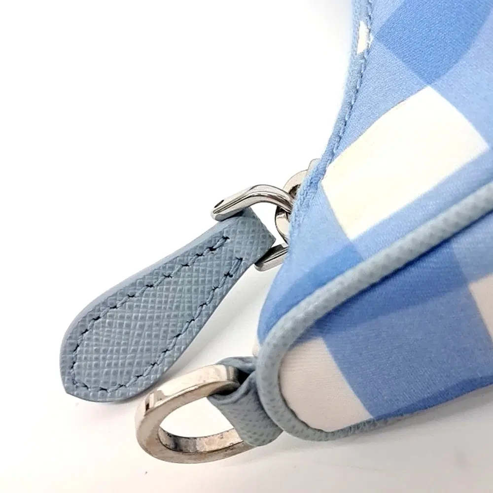 main-slider-image-1