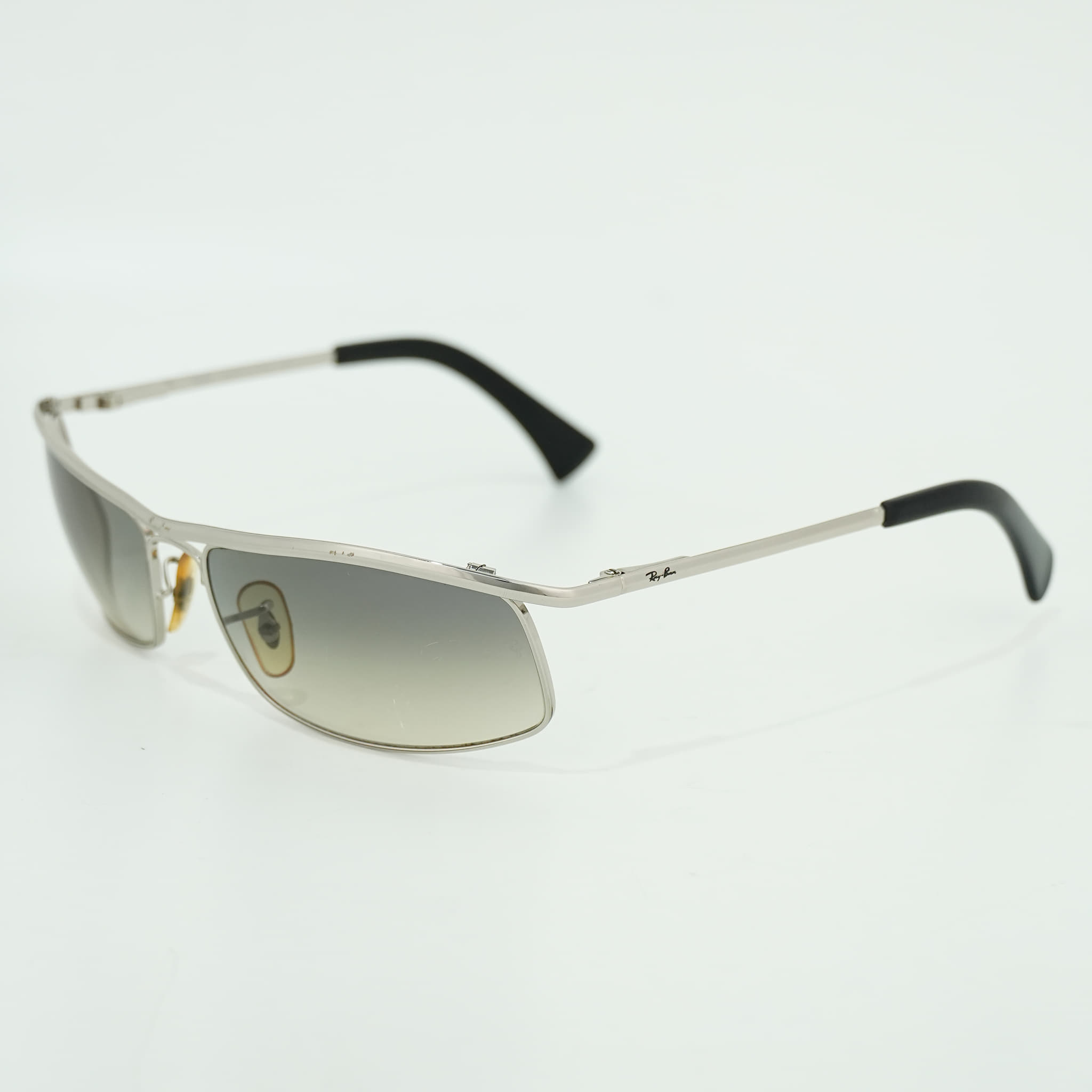 Ray Ban RB 3339 Sunglasses