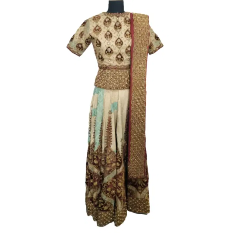 Rohit Bal Lehenga-Hover-Image