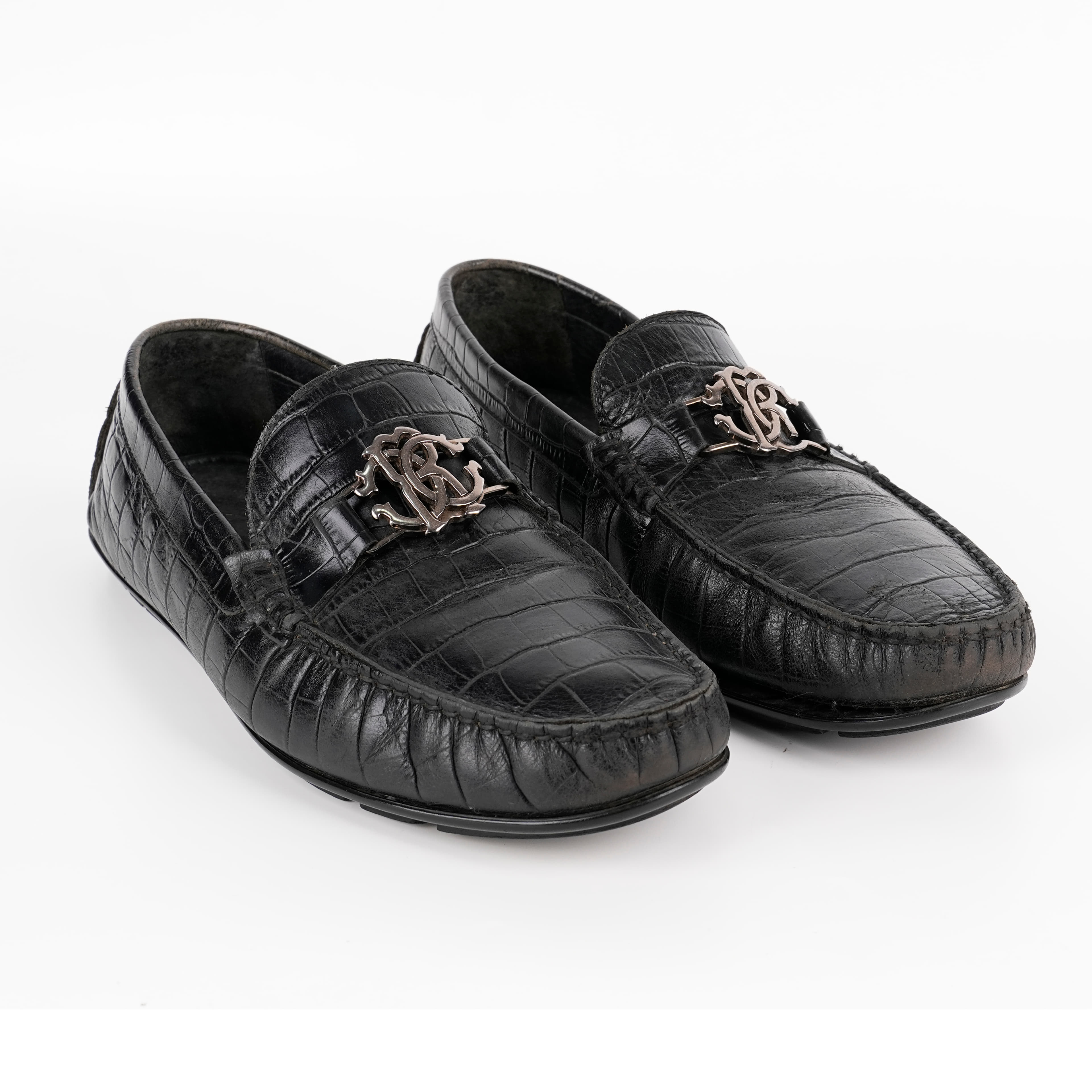 EU 41 - Roberto Cavalli Embossed Leather Loafers
