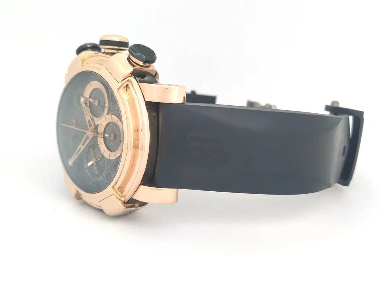 main-slider-image-1