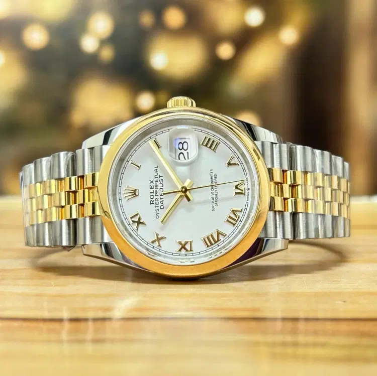 Rolex Datejust 36 Steel Roman Dial Complete Set-Hover-Image