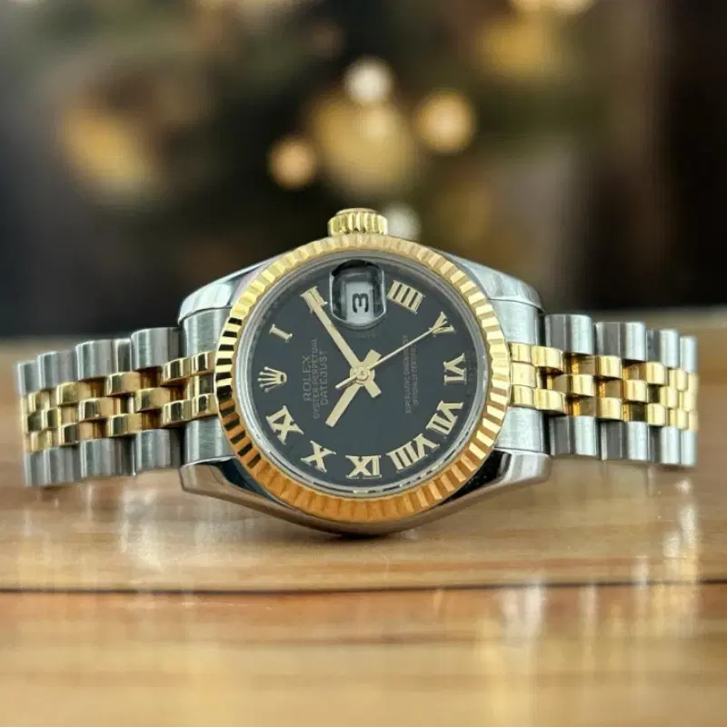 Rolex Datejust 26 Black Sunbeam Dial