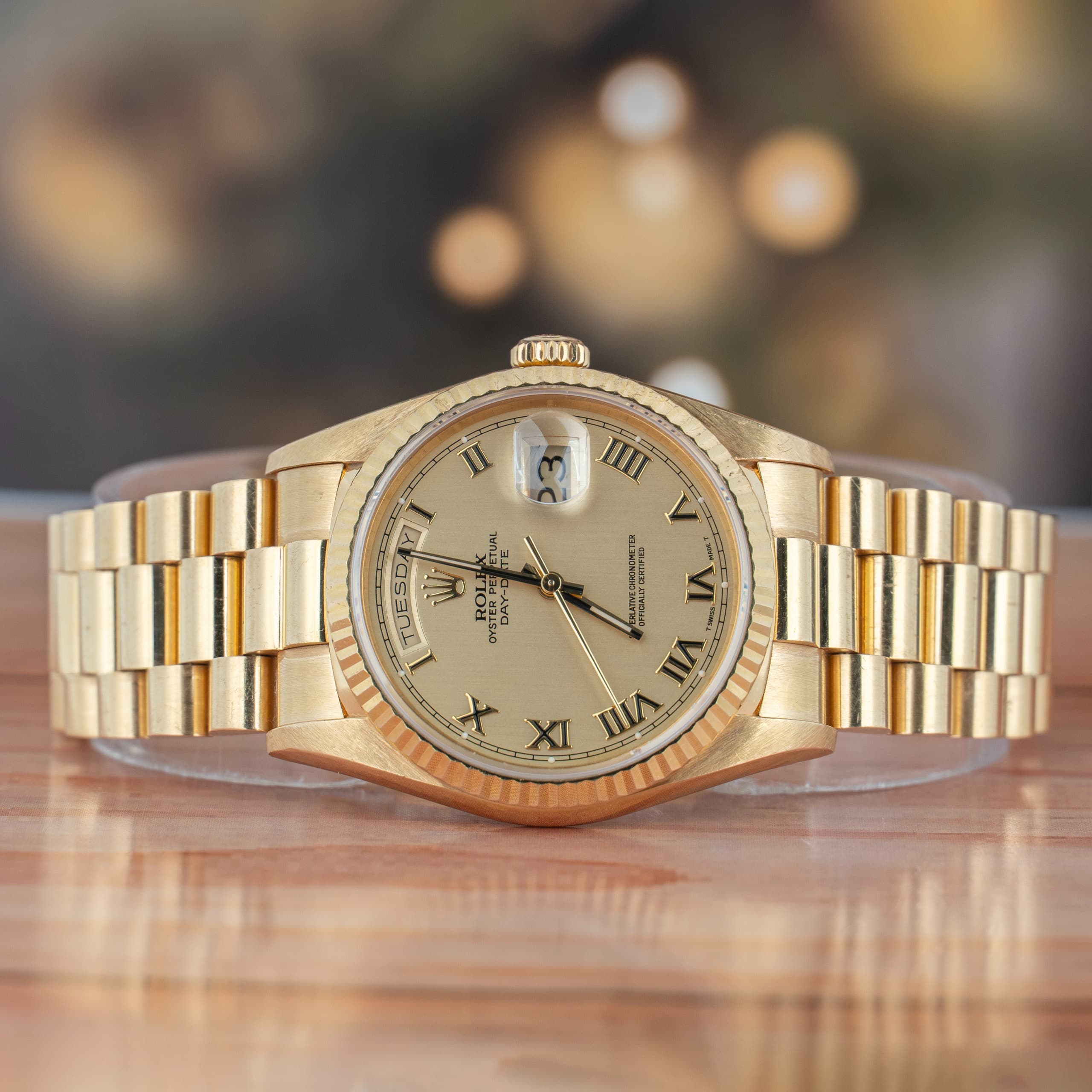 Rolex Day-Date 36 President 18K Yellow Gold Champagne Dial Automatic