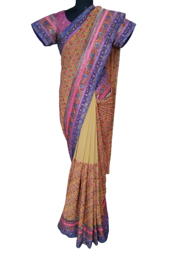 Sabyasachi Saree-Hover-Image