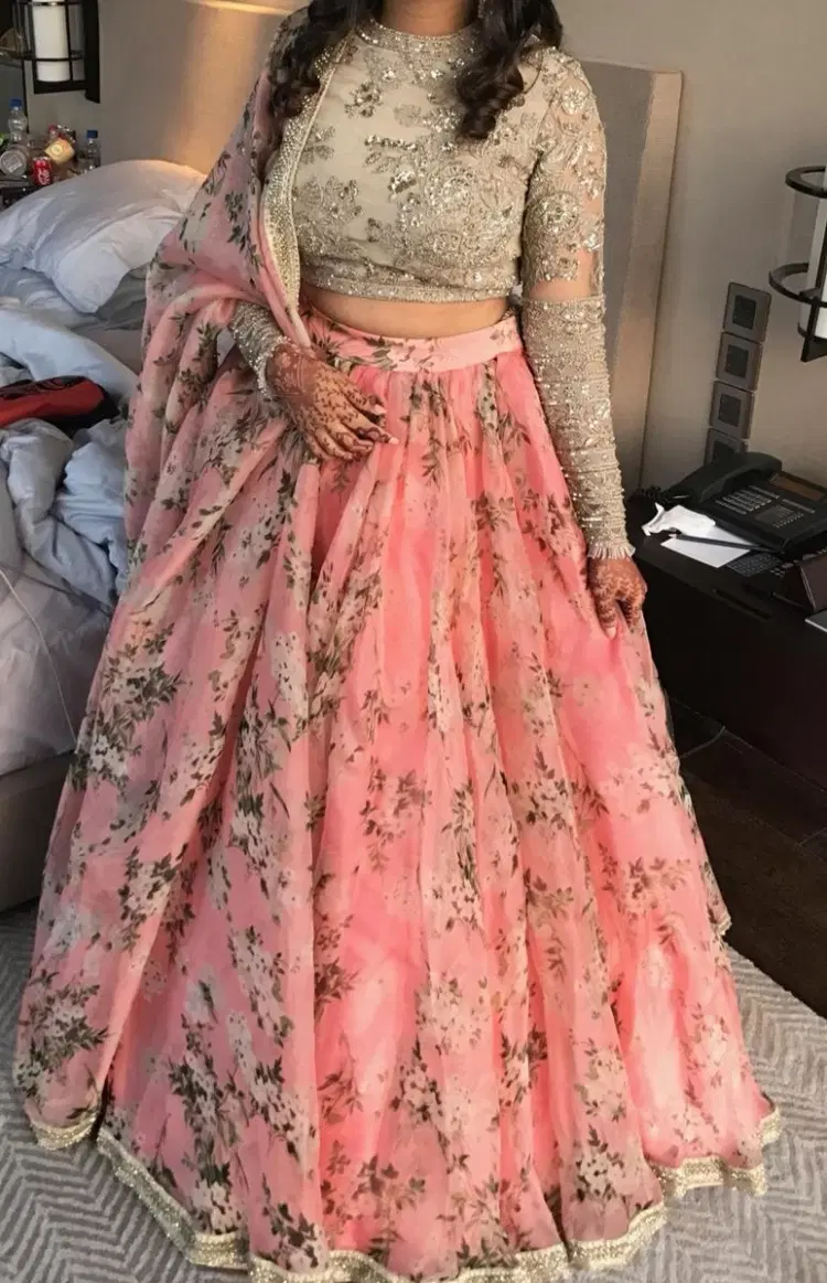 Sabyasachi Floral Lahenga-Hover-Image