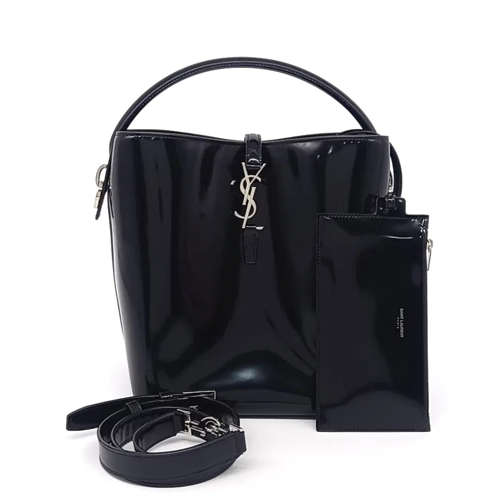 Saint Laurent LE37 Cassandra Bucket Bag (742828)