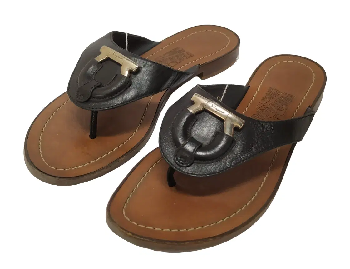 Size 7 - Salvatore Ferragamo Parret Magnolia Sandal
