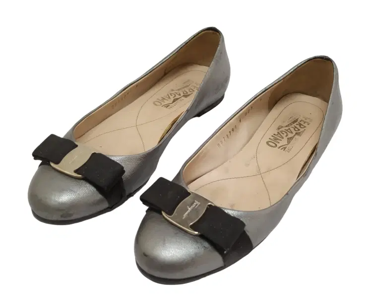 Size 6 - Salvatore Ferragamo Varina Metallic Silver Leather Flats-Hover-Image