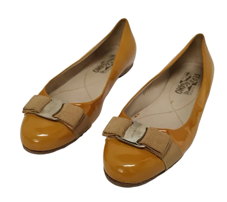 Size 6 - Salvatore Ferragamo Varina Patent Leather Flats-Hover-Image