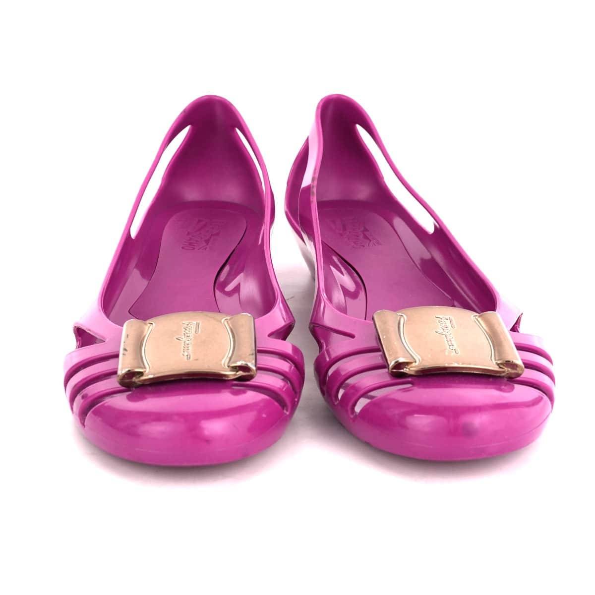 Salvatore Ferragamo Bermuda cutout jelly flats in Pink, size 10