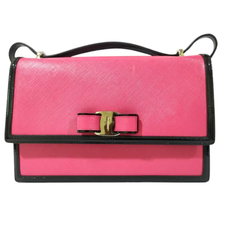 Salvatore Ferragamo Vara Bow Shoulder Bag-Hover-Image