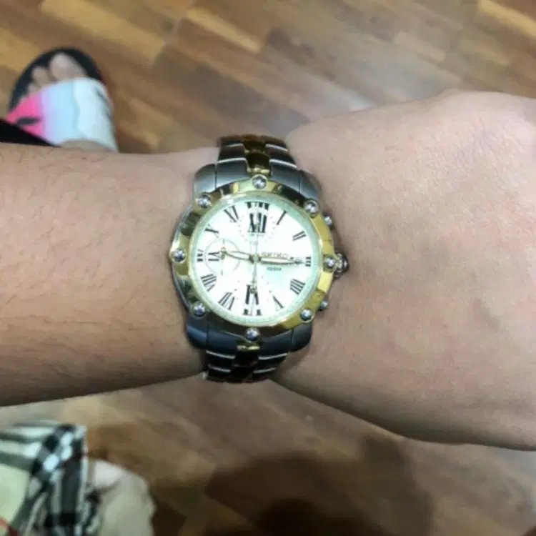Seiko Chronograph Watch-Hover-Image