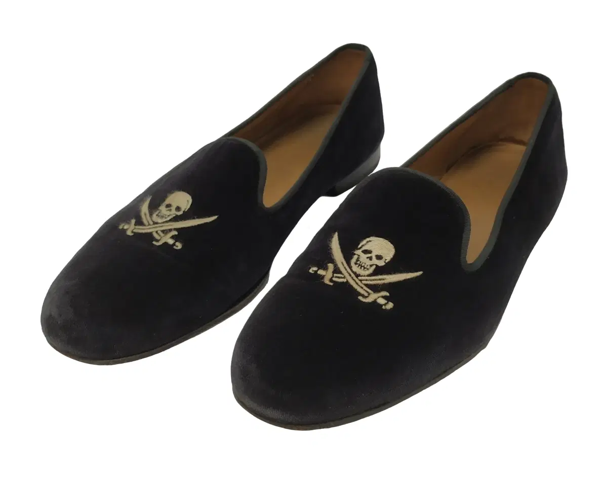 Size 11.5 - Stubbs and Wootton Skull Black Loafer