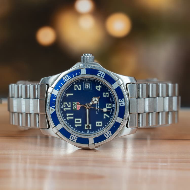 Tag Heuer 2000 Sport 28 MM Blue Dial Quartz Ladies Watch-Hover-Image