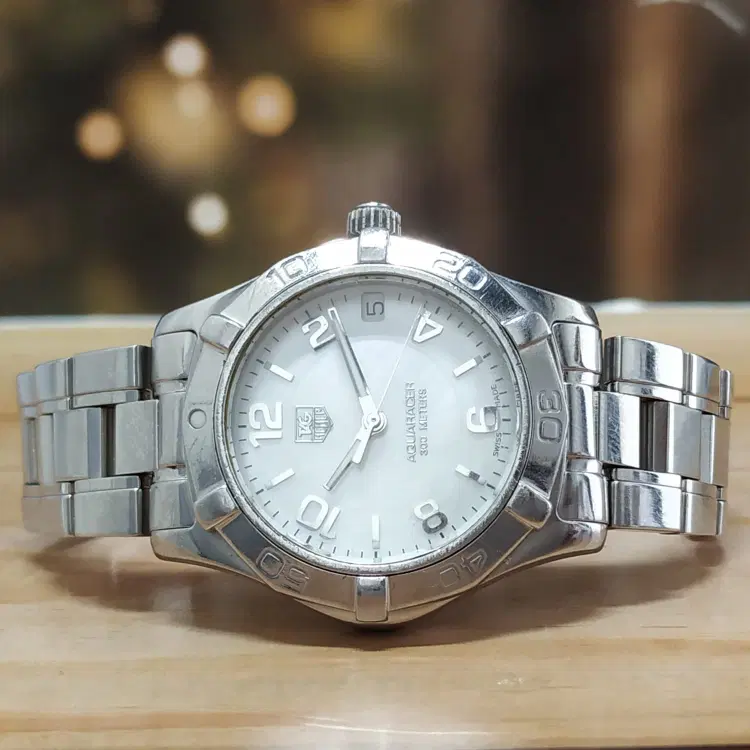 Tag Heuer Aquaracer 32 MM MOP Dial Steel Quarts Watch-Hover-Image