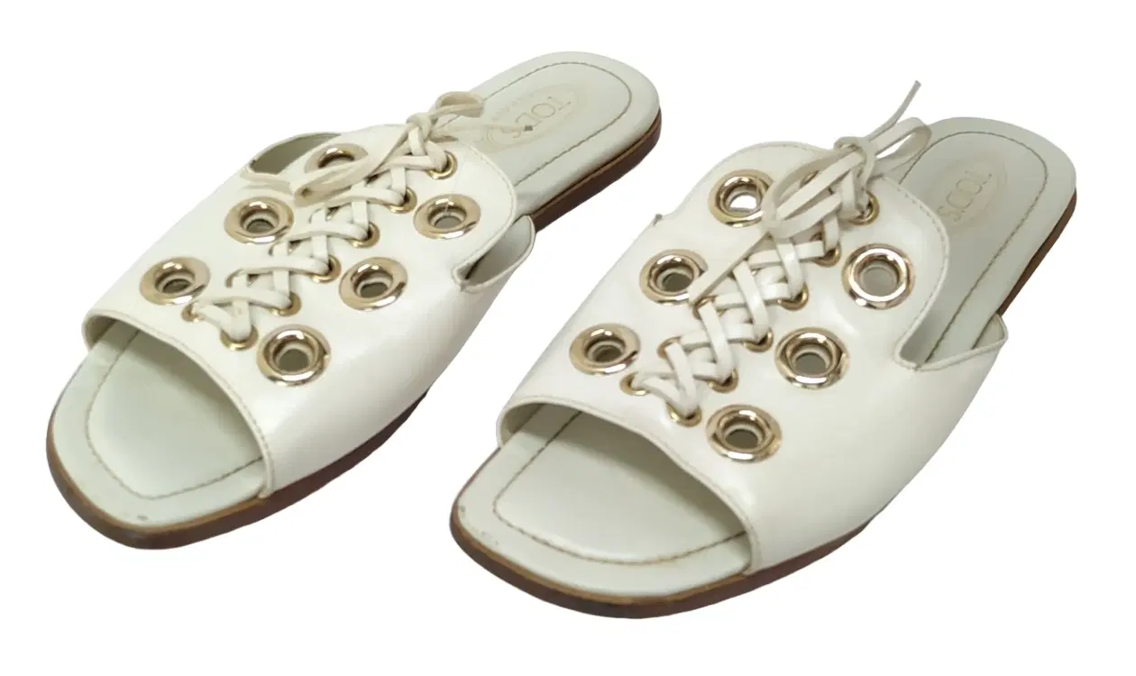 Size 36.5 - Tods White Leather Sandals