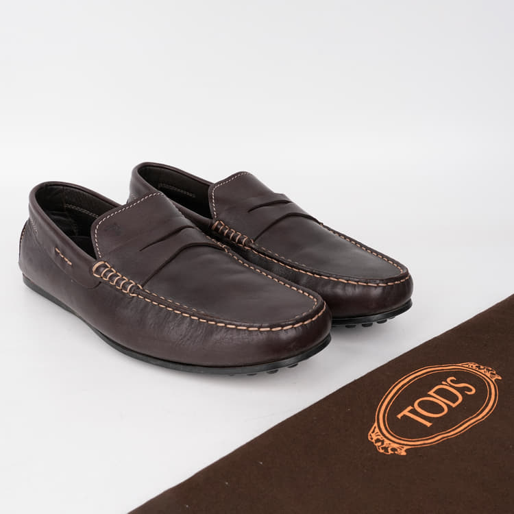 UK 7 - Tods Classic Gommino Loafers-Hover-Image