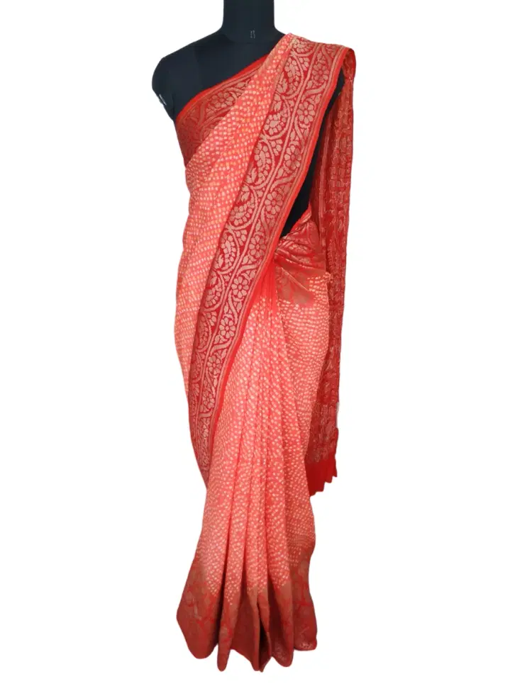 Unbranded White Dot Red Saree-Hover-Image