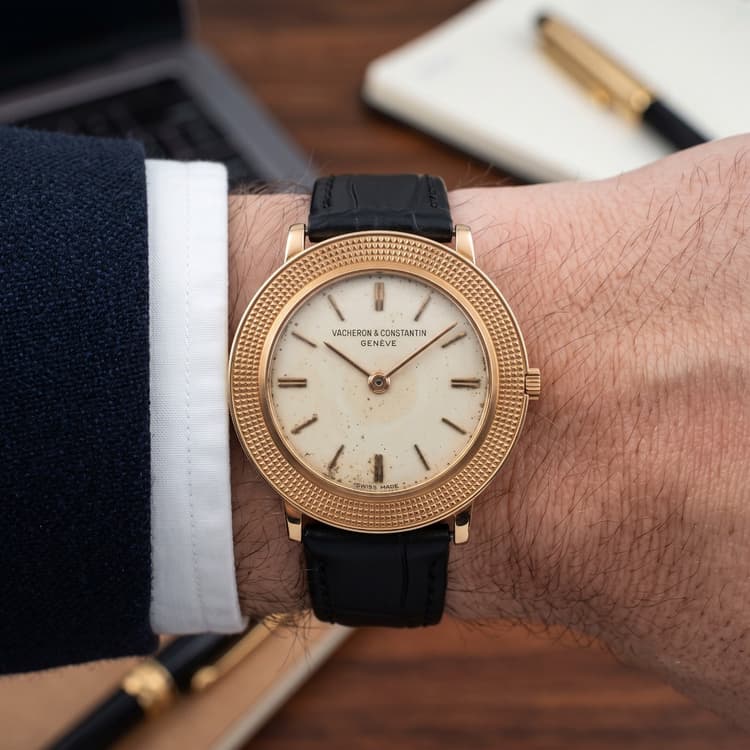 Vacheron Constantin Disco Volante 30 MM 18K Yellow Gold Dial Automatic Vintage Watch Ref. No 6395 -Hover-Image