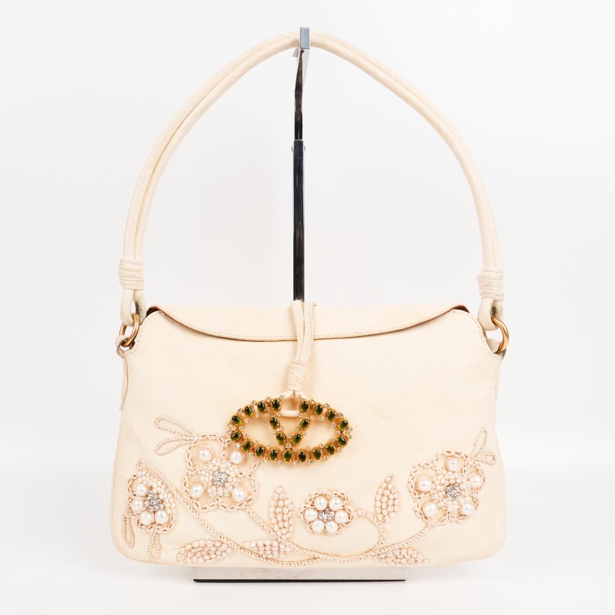 Valentino Garavani Beige Vintage V Studded Logo Buckle Handbag