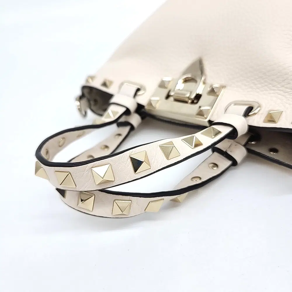 main-slider-image-1