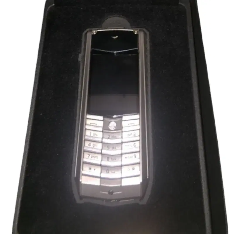 Vertu Ascent Mobile