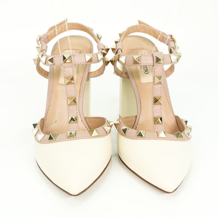 Size 36 - Valentino Garavani Rockstud 100 Leather Pumps-Hover-Image