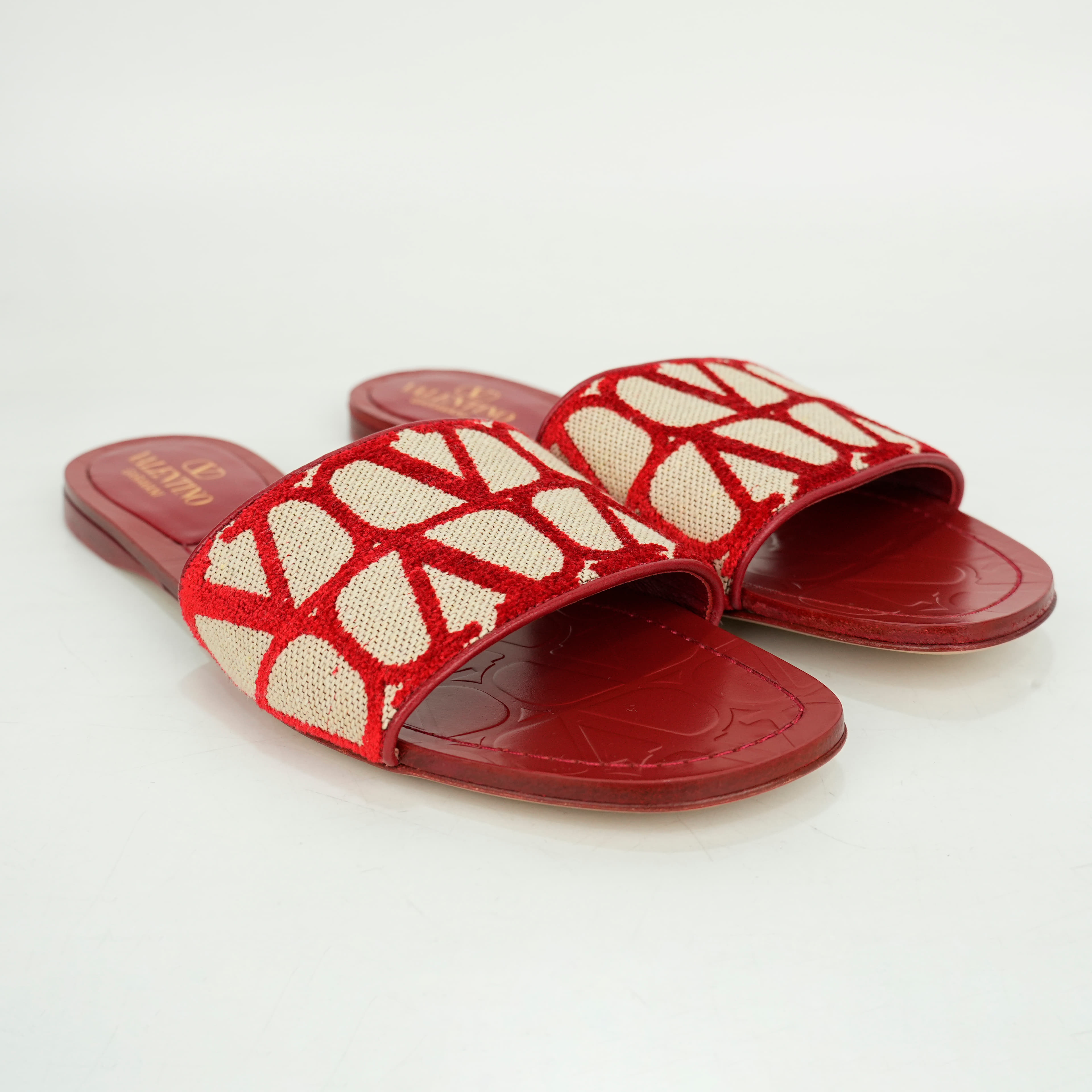Size 37 - Valentino Garavani Toile Iconographe Slide Sandals