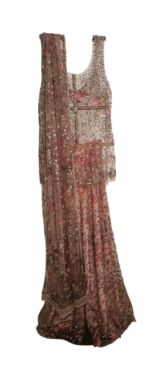 Sabyasachi Embroidered Women Kurta Set,Size 36