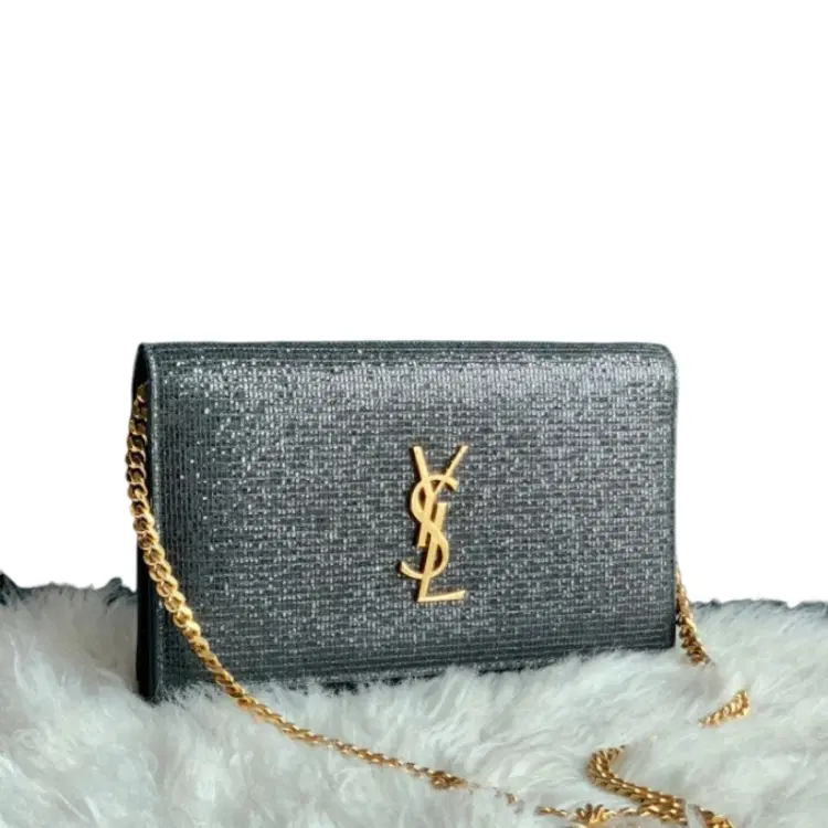 Yves Saint Laurent Sparkle Monogramme Kate Wallet On Chain-Hover-Image