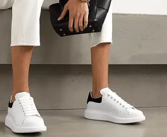 FOOTWEAR image