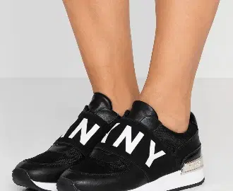 FOOTWEAR image