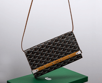 HANDBAGS image