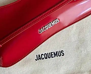 HANDBAGS image