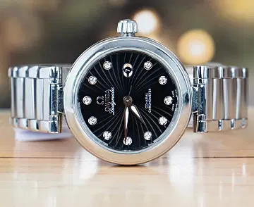 PREOWNED WATCHES image